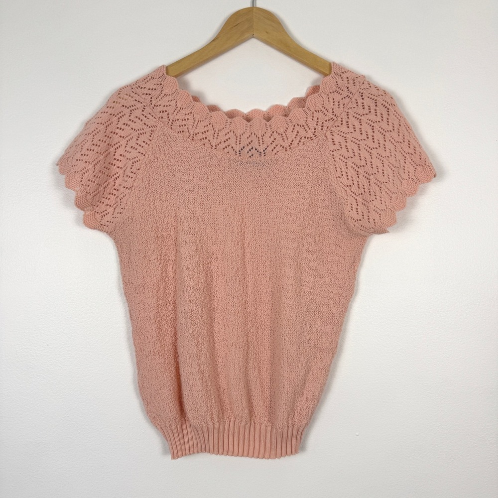 VTG! Adele Knitwear Top Womens USA Made Salmon Pink Crochet Knit‎ Short Sleeve